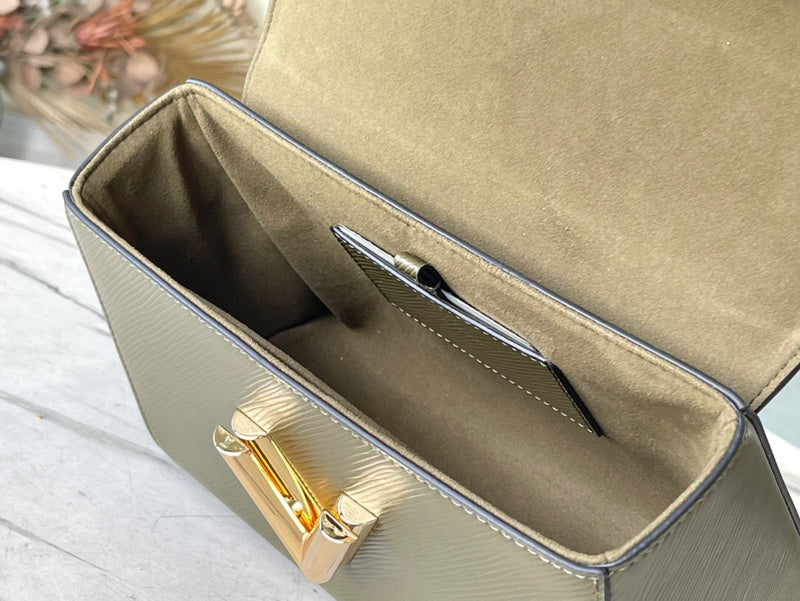 Fashion Lu-Vi bags - 4935