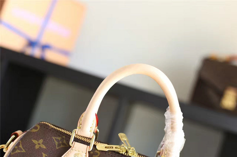 Ozarra Fashion Lu-Vi bags - 8151