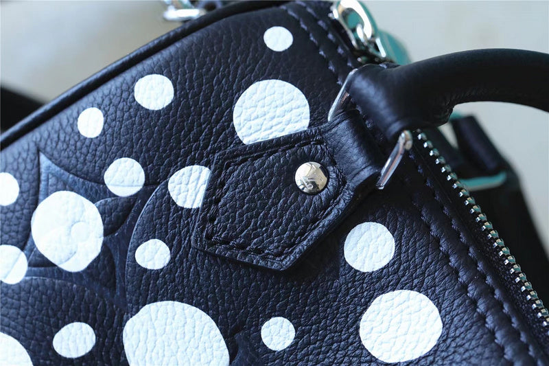 Ozarra - LUV Bags - 478