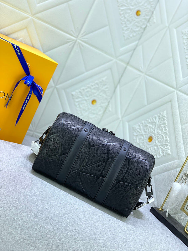 Ozarra - GUKI Women Bags - 1704