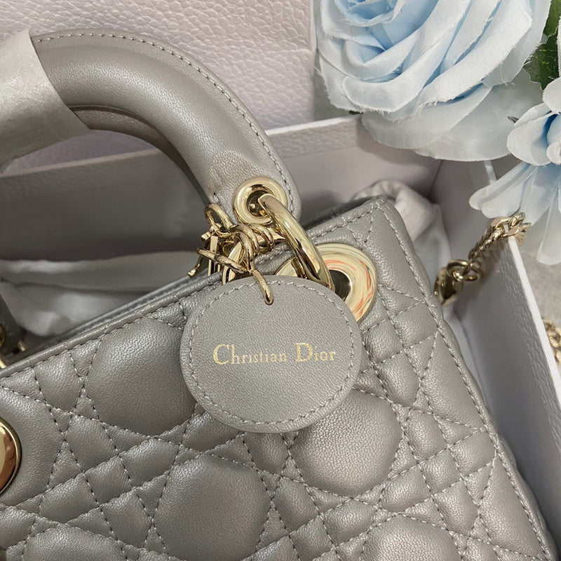 OZ - Dir Bags - 889