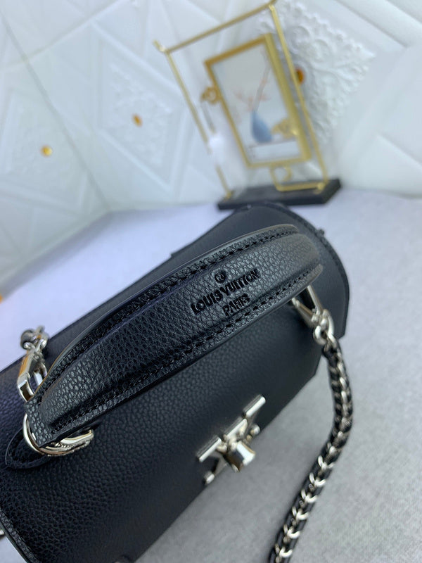 Ozarra - GUKI Women Bags - 1700