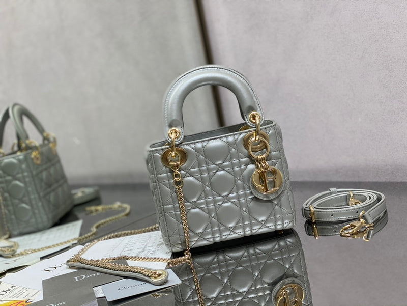 OZ - Dir Bags - 831