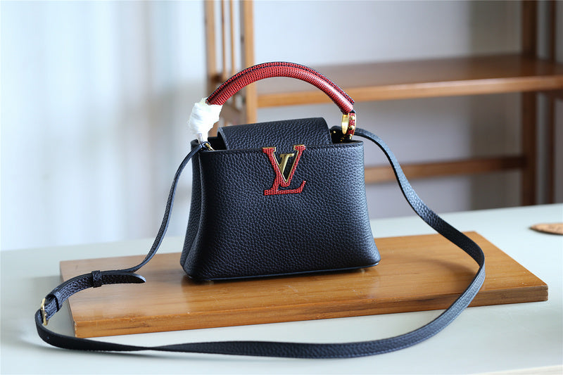 Ozarra Fashion Lu-Vi bags - 8347