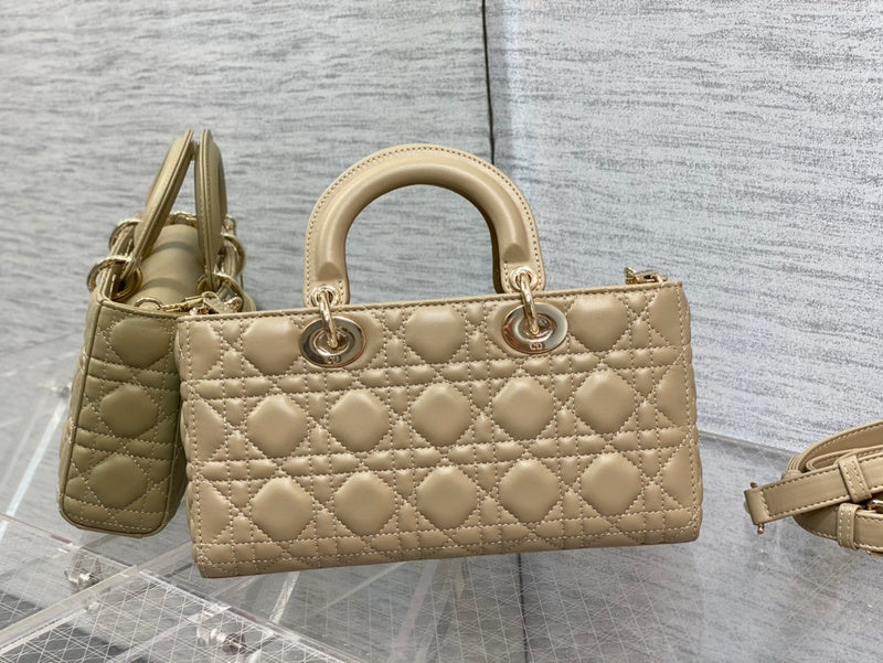 OZ - Dir Bags - 780