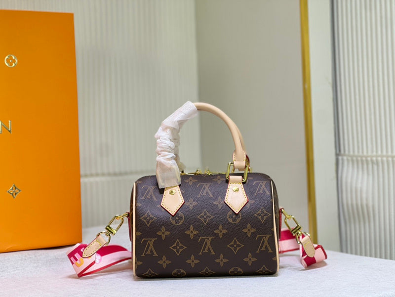 Ozarra - GUKI Women Bags - 1529