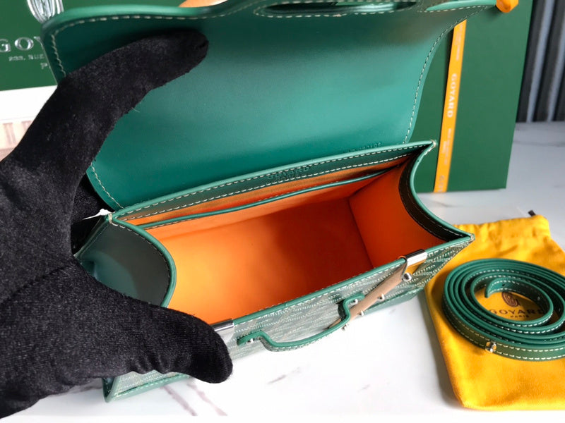 OZ - GYO Bags - 811