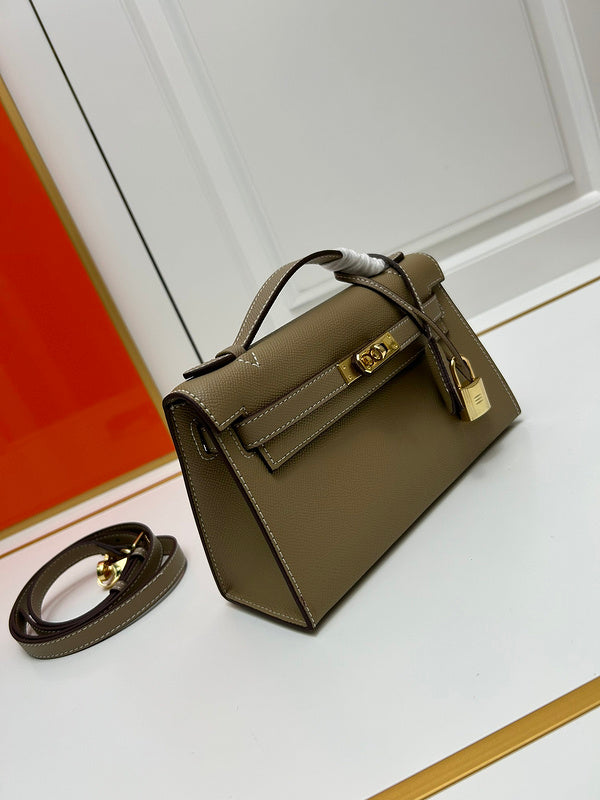 Ozarra - HMS Bags - 041