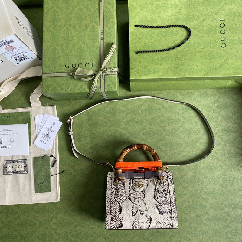 Ozarra - GUKI Bags - 1721