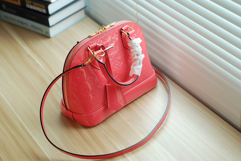 Ozarra Fashion Lu-Vi bags - 8275