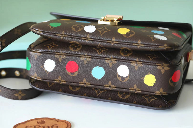 Ozarra - LUV Bags - 451