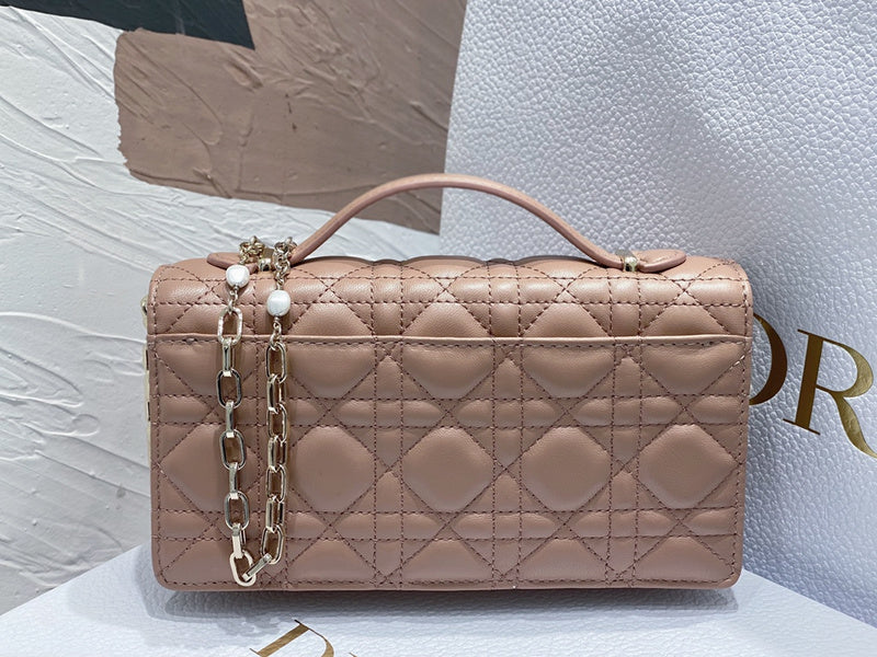 OZ - Dir Bags - 1092