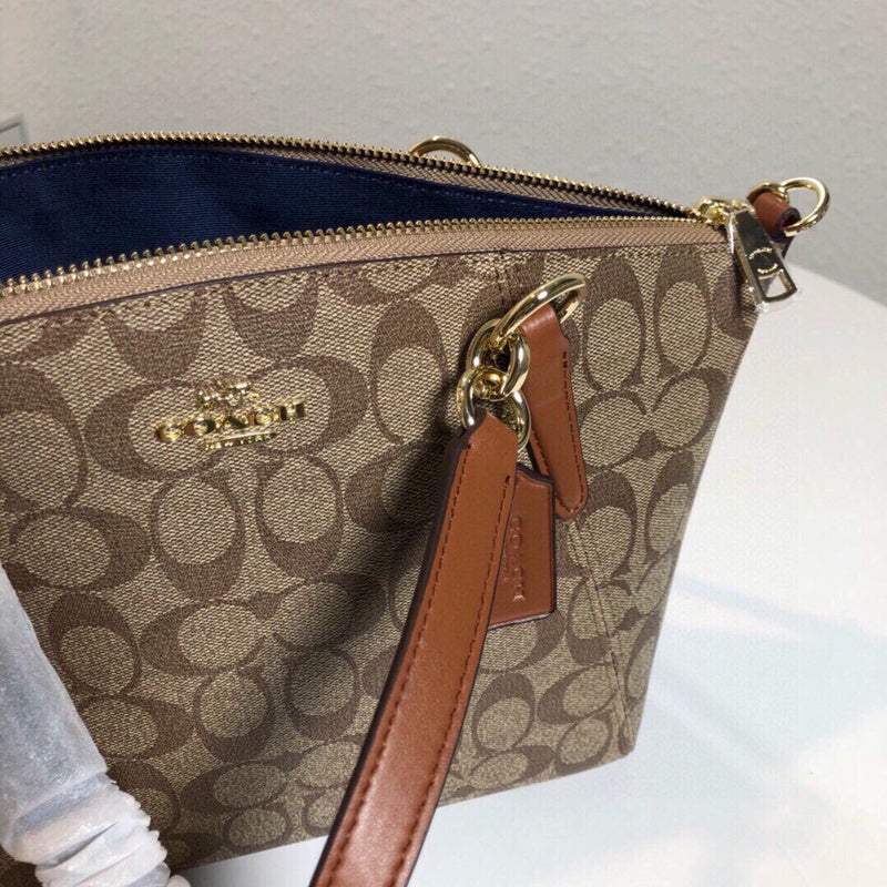 Ozarra - CAH Bags - 638