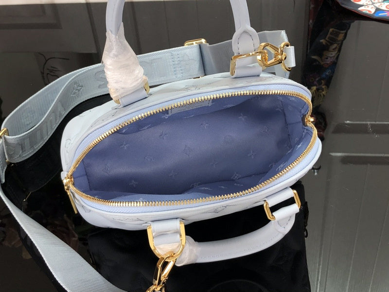 Fashion Lu-Vi bags - 3432