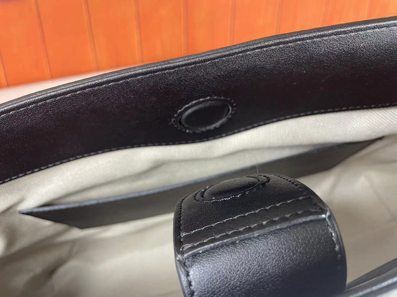 Ozarra - GUKI Bags - 701