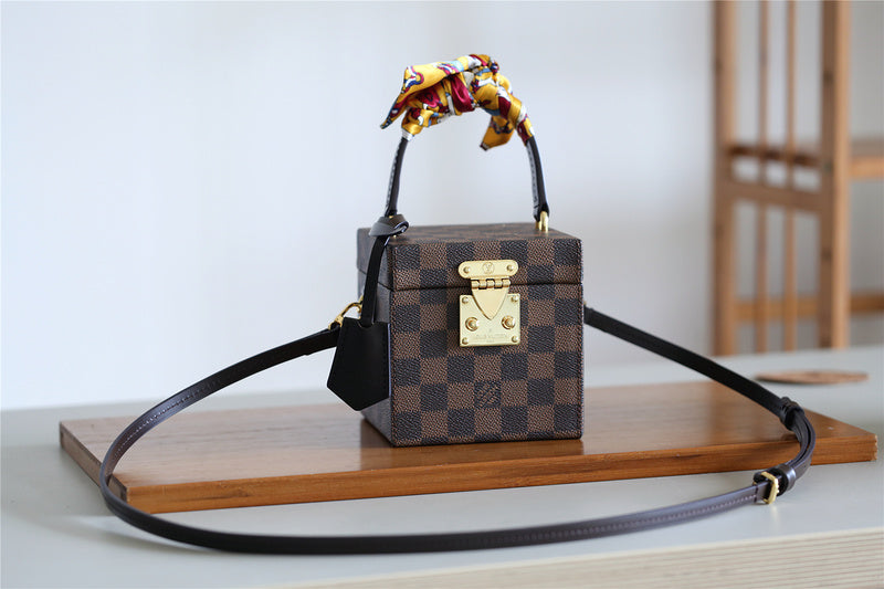Ozarra Fashion Lu-Vi bags - 9344