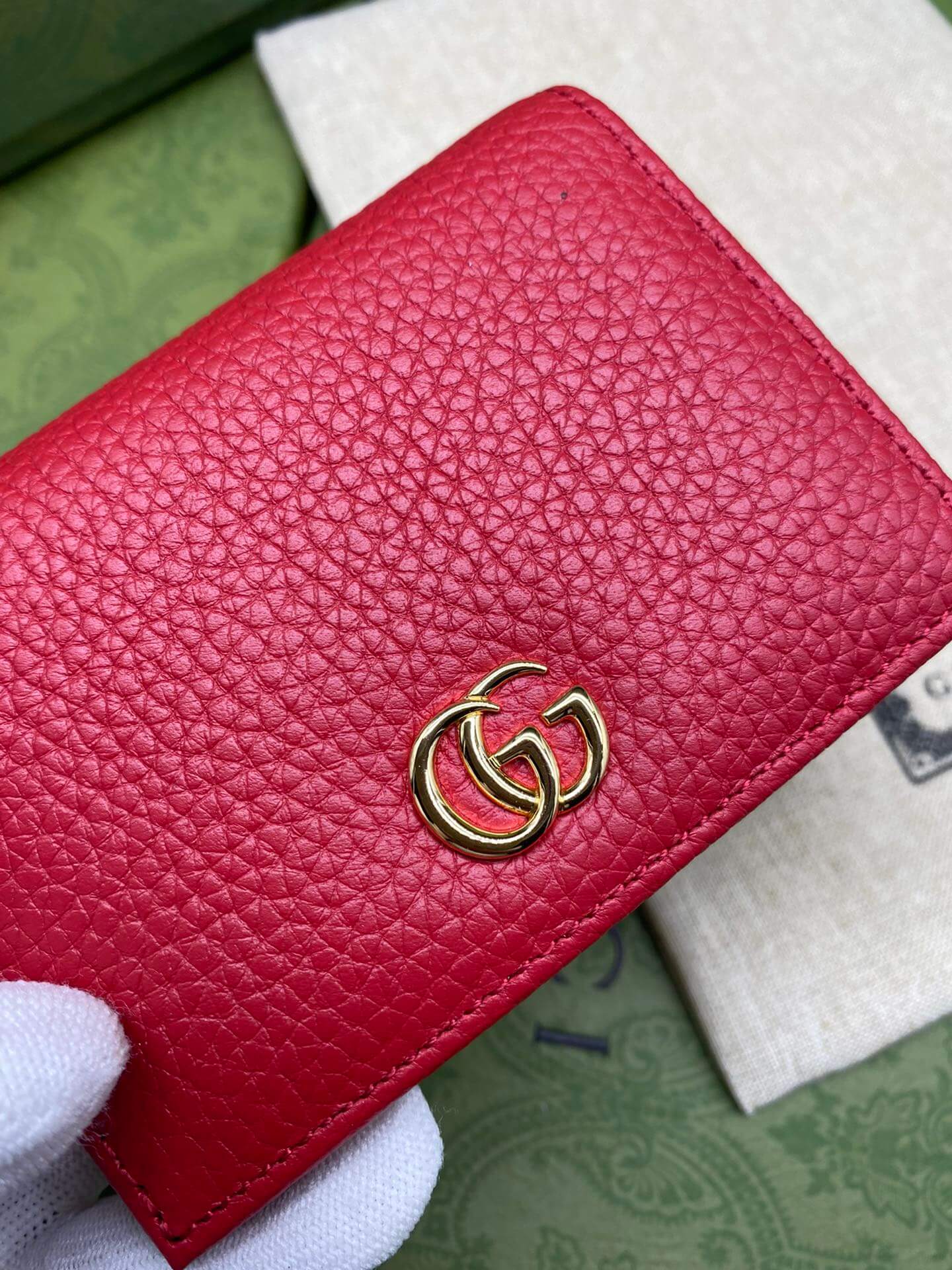 GG Pure cowhide wallet red short design