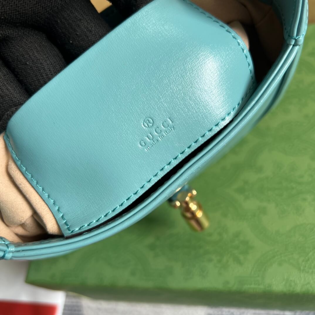 GG637091 Handbag subaxillary bag 19cm blue cowhide