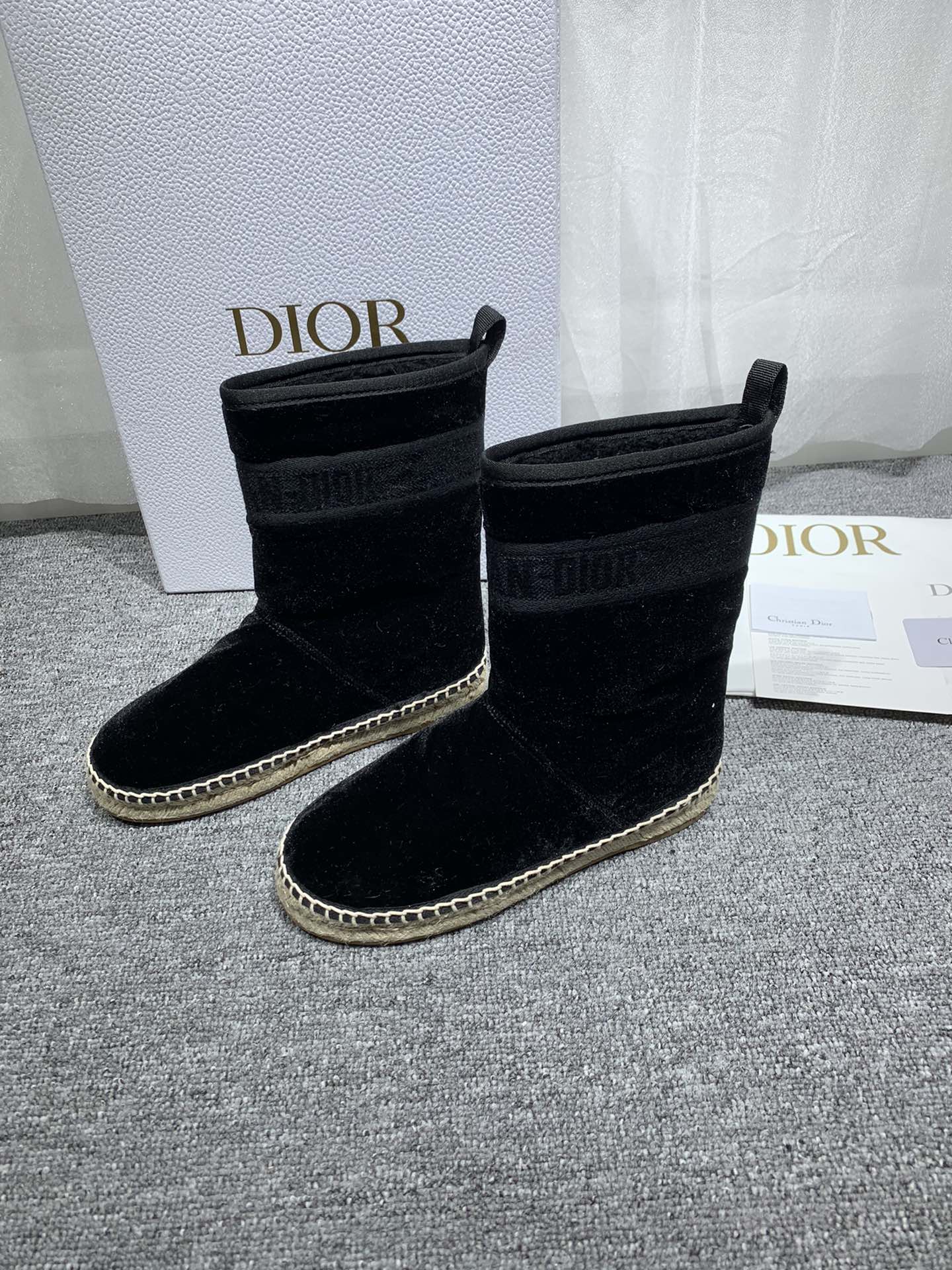 Luxury Shoes - DIR - 898
