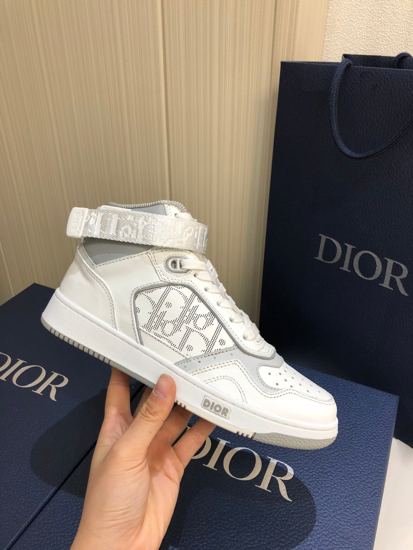 Luxury Shoes - DIR - 1251