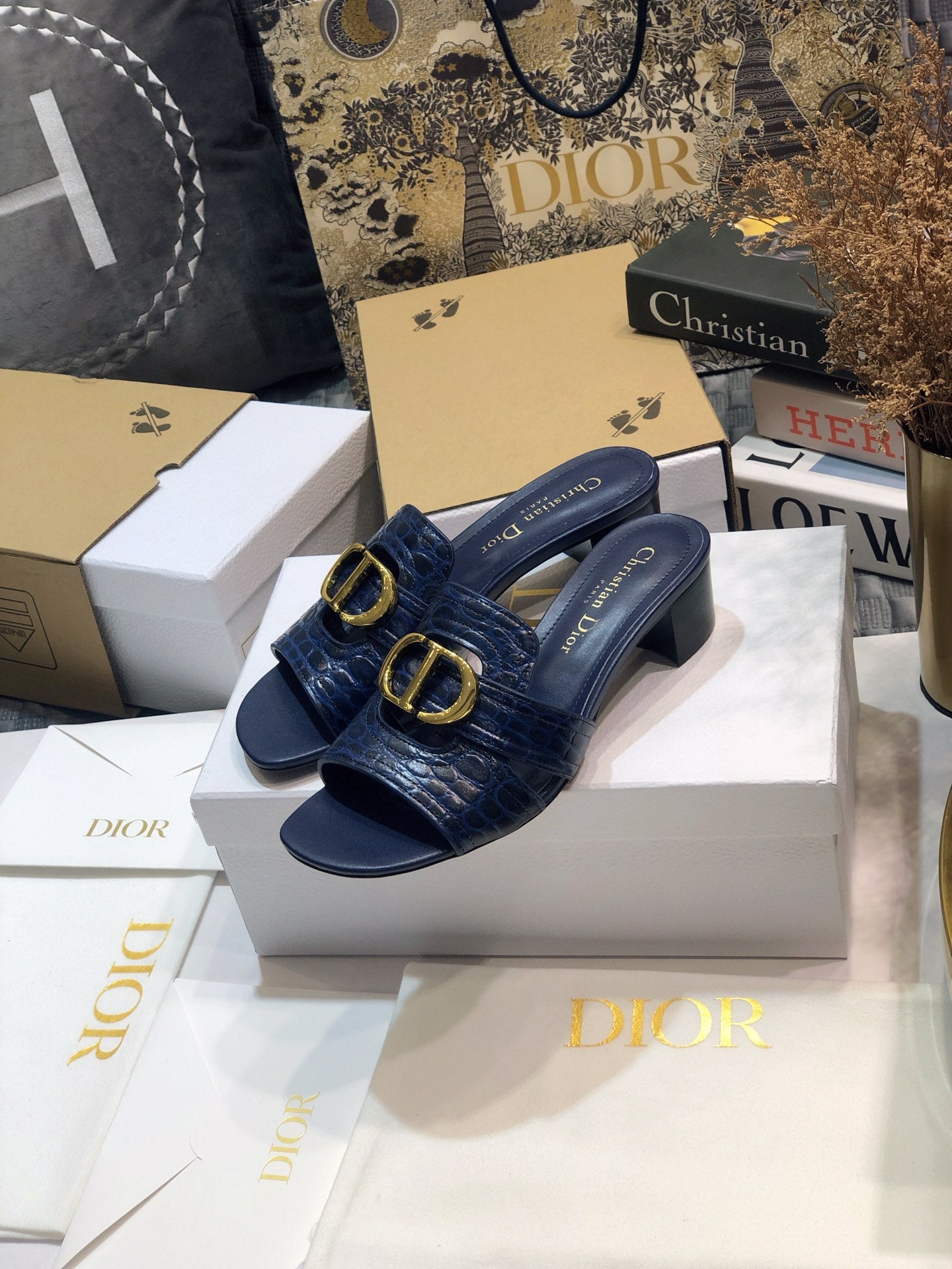Luxury Shoes - DIR - 644