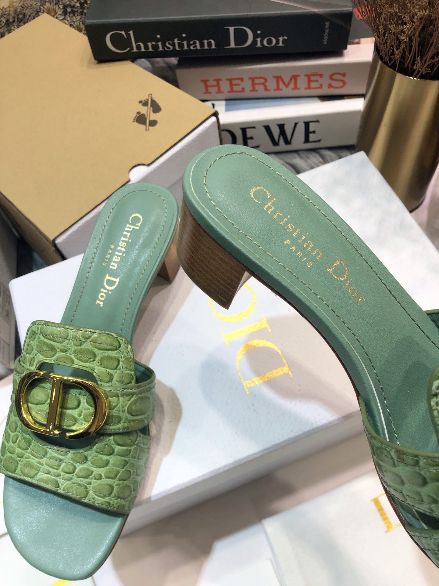 Luxury Shoes - DIR - 652