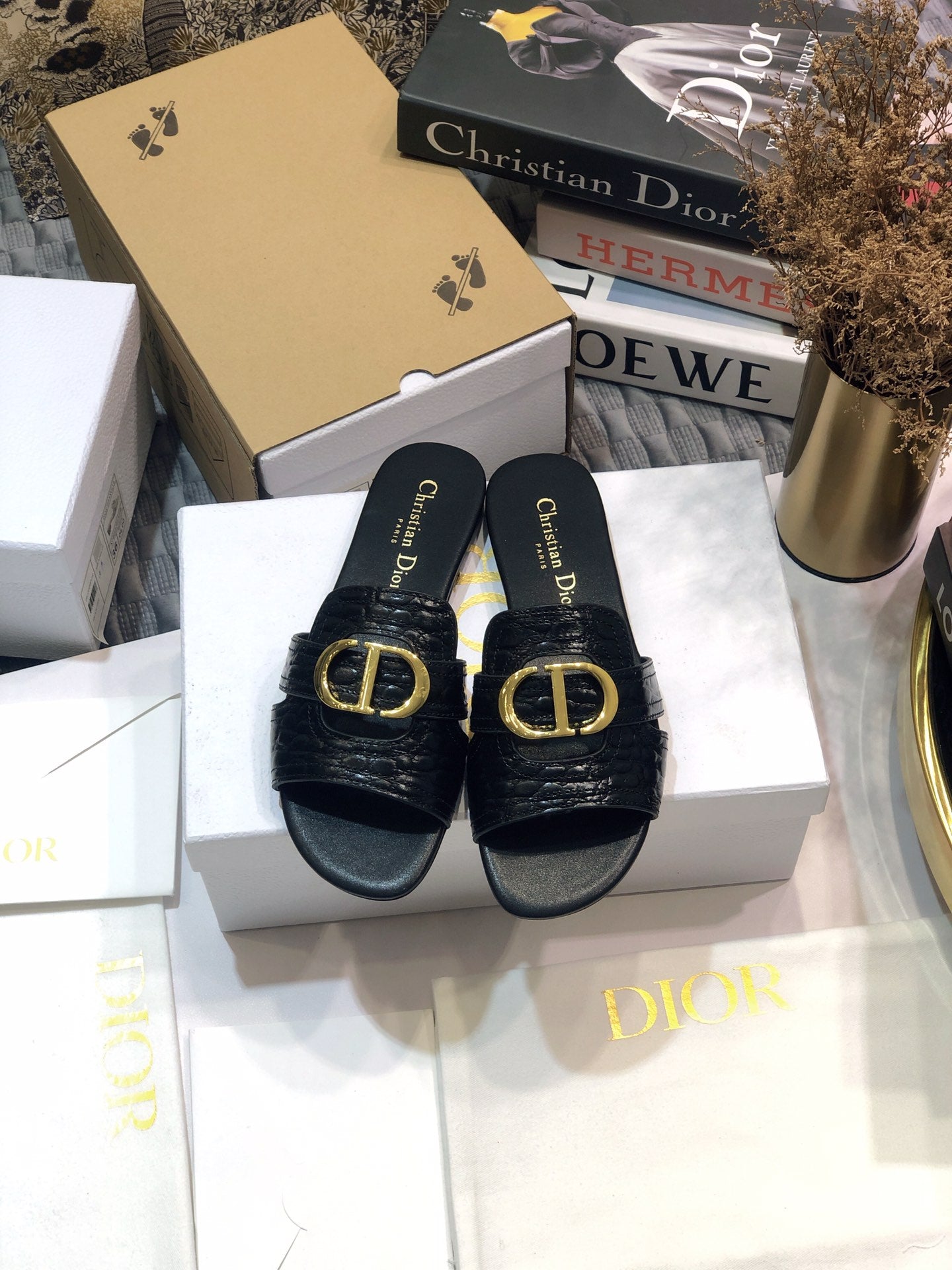 Luxury Shoes - DIR - 653