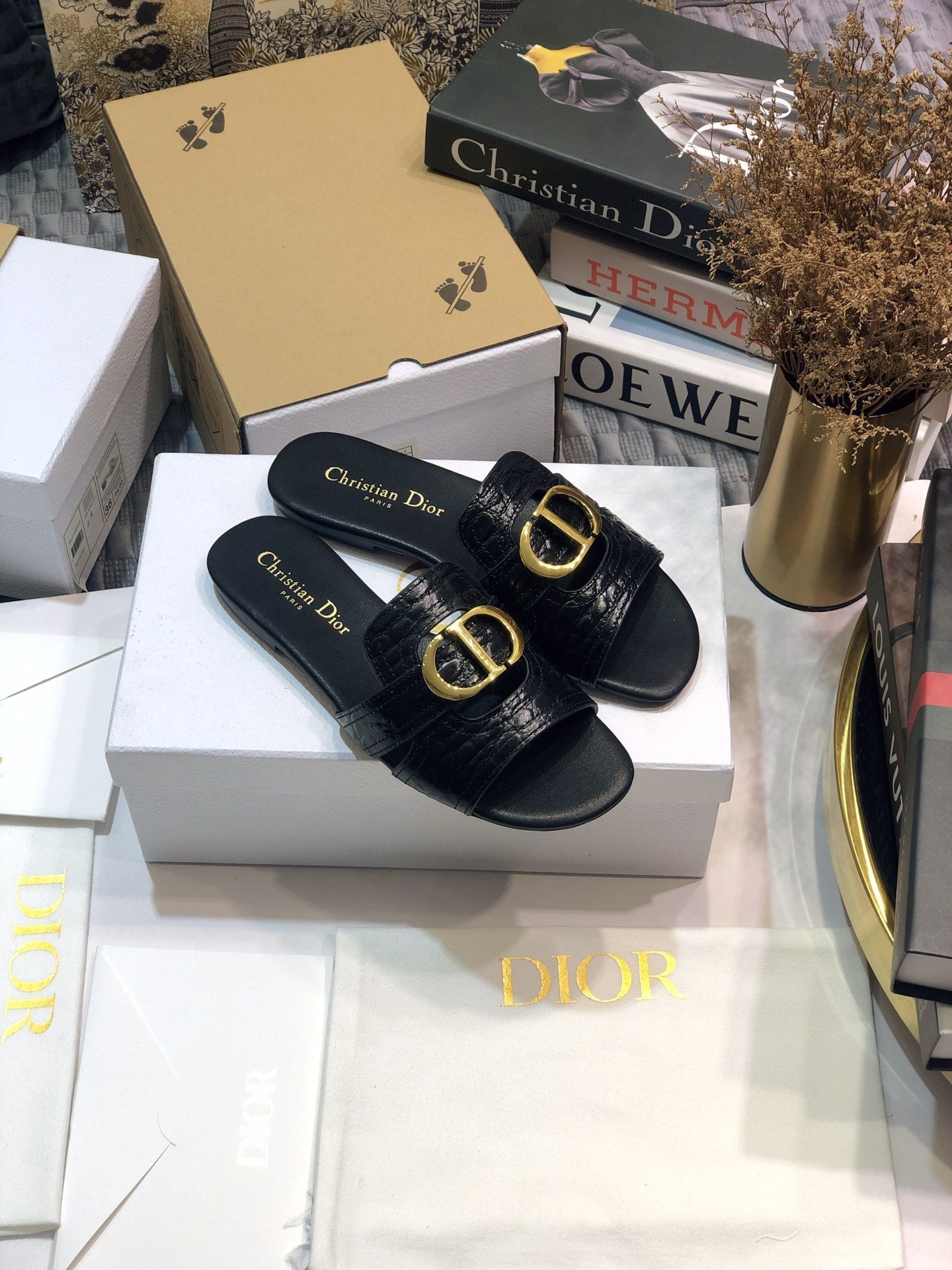 Luxury Shoes - DIR - 653