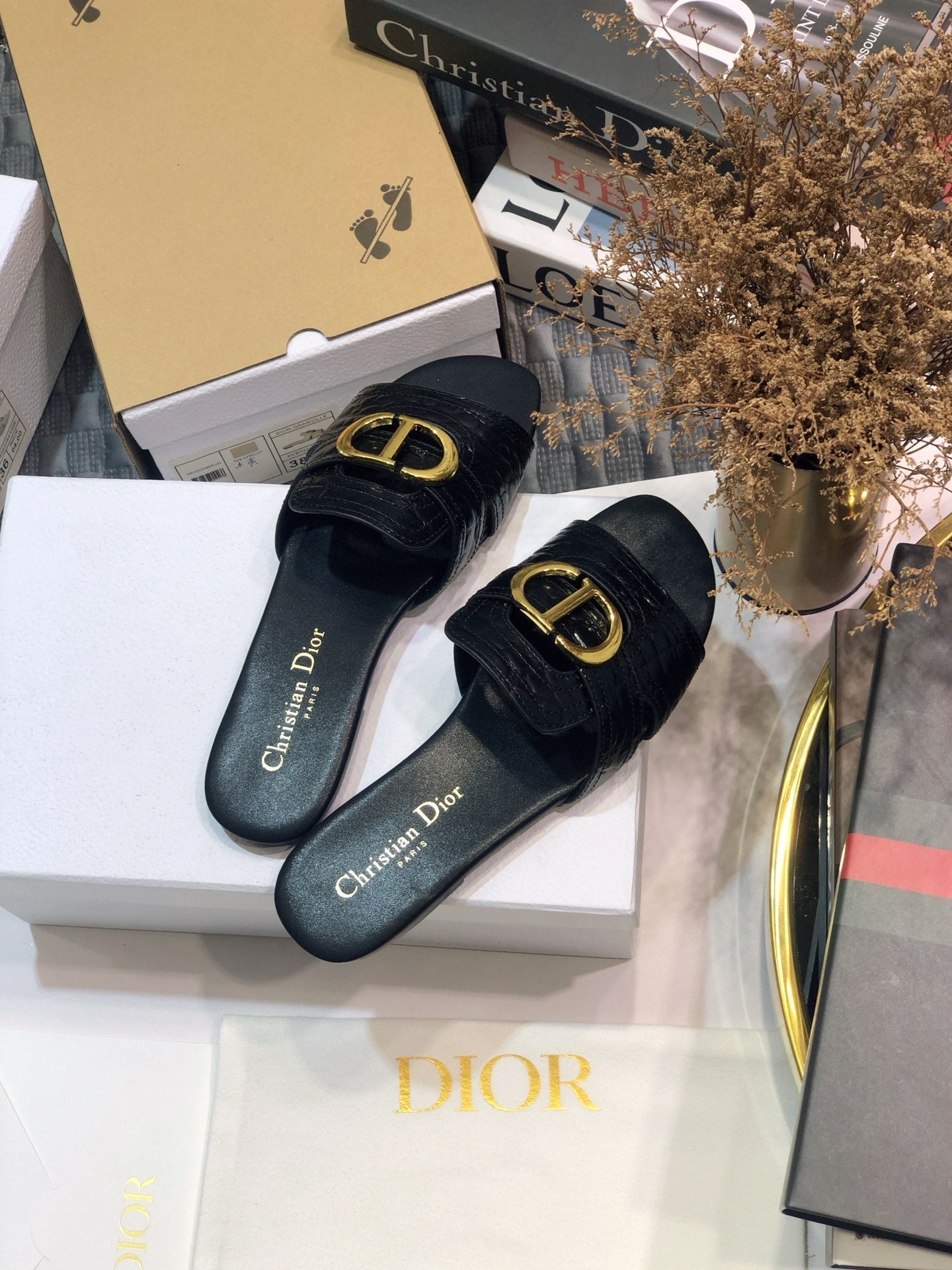 Luxury Shoes - DIR - 653