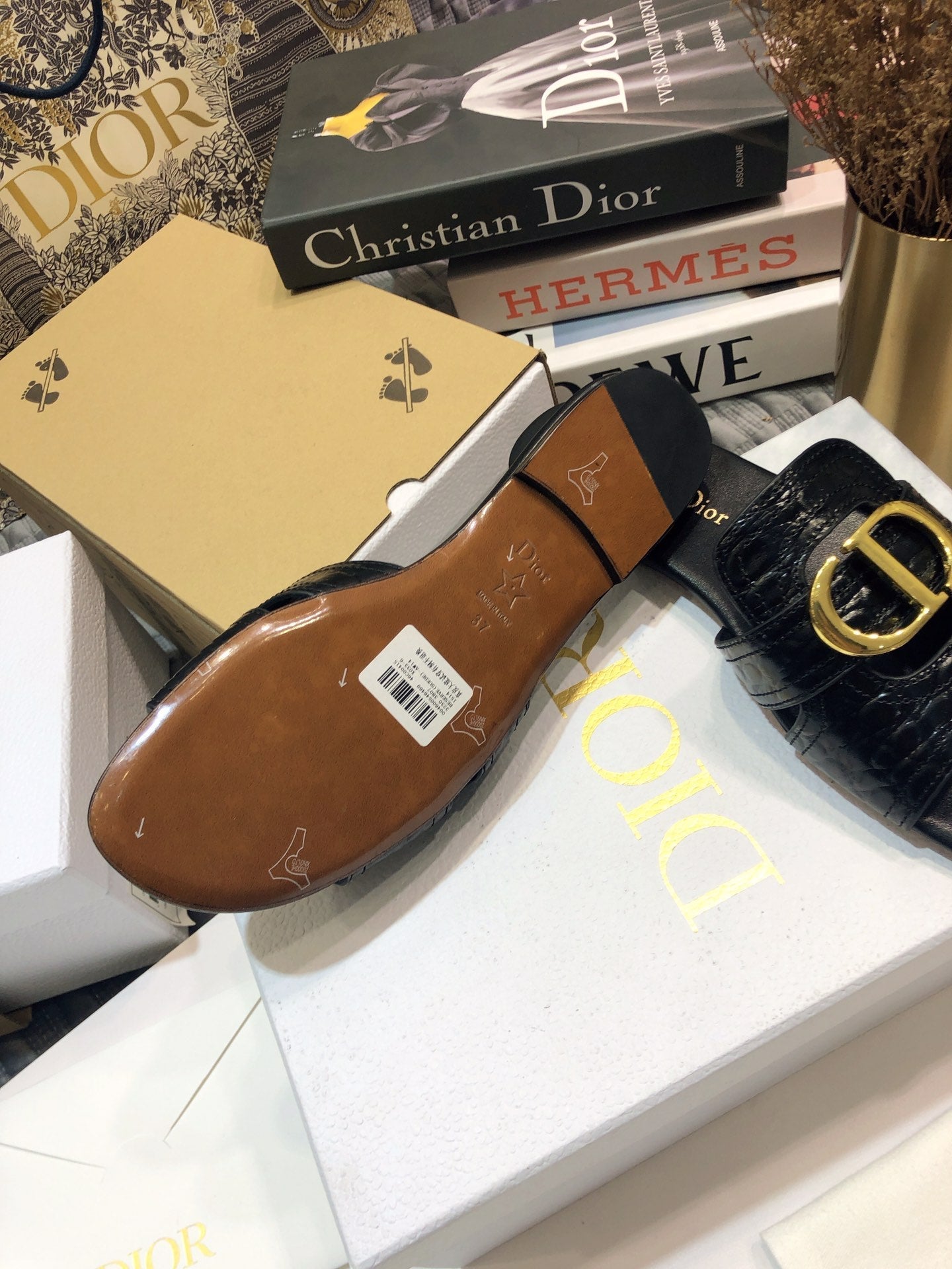 Luxury Shoes - DIR - 653
