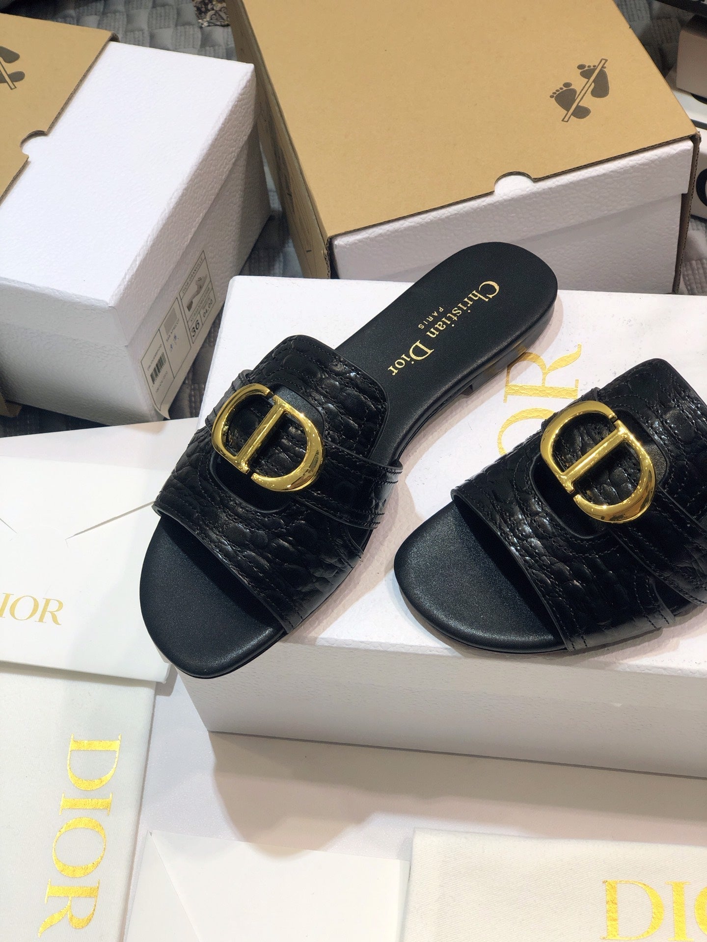 Luxury Shoes - DIR - 653