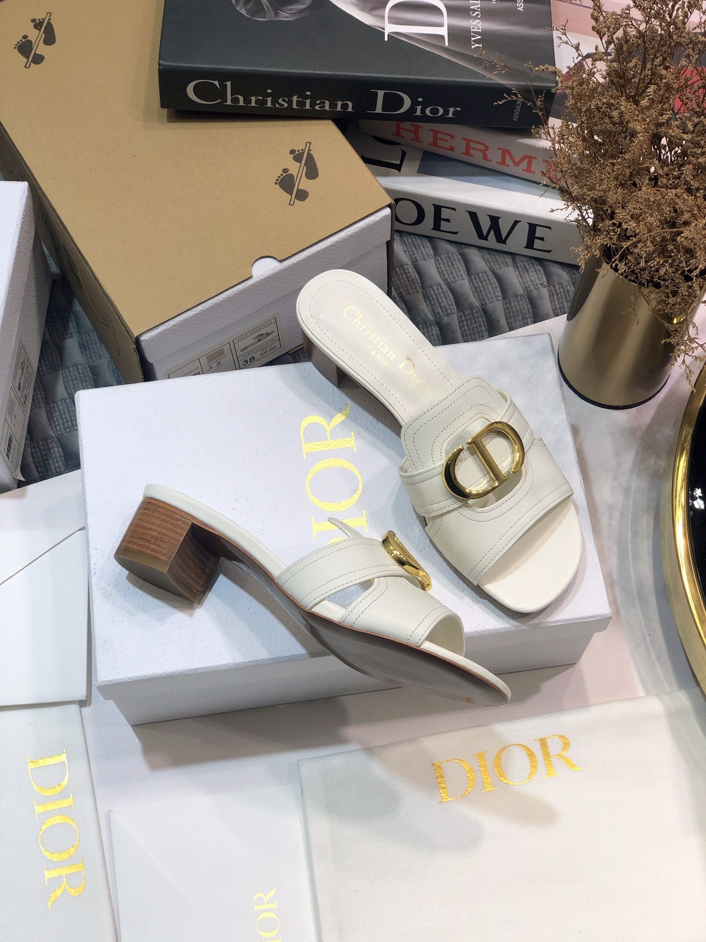 Luxury Shoes - DIR - 658