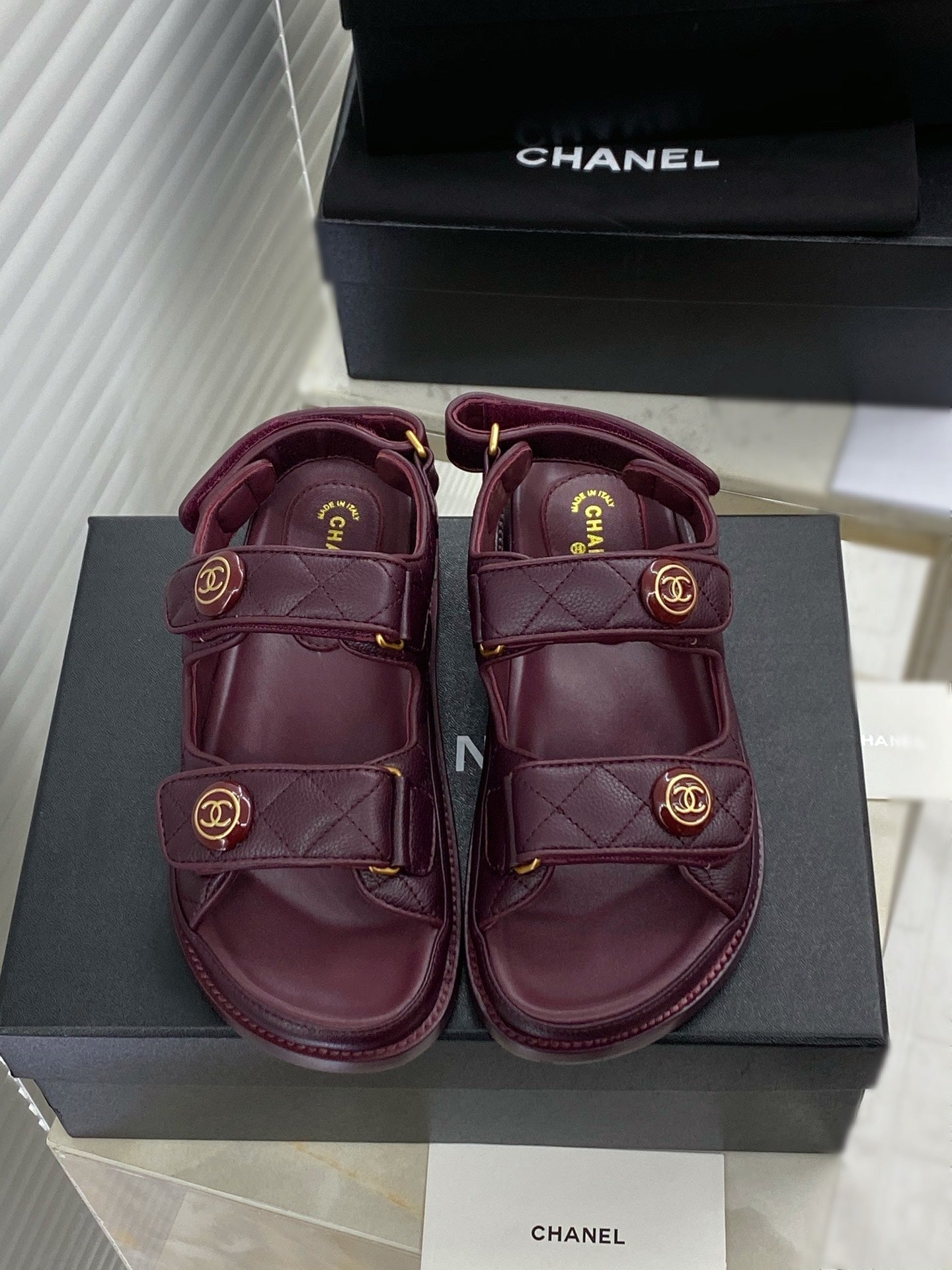 Luxury Shoes Sandals - CHL - 1005