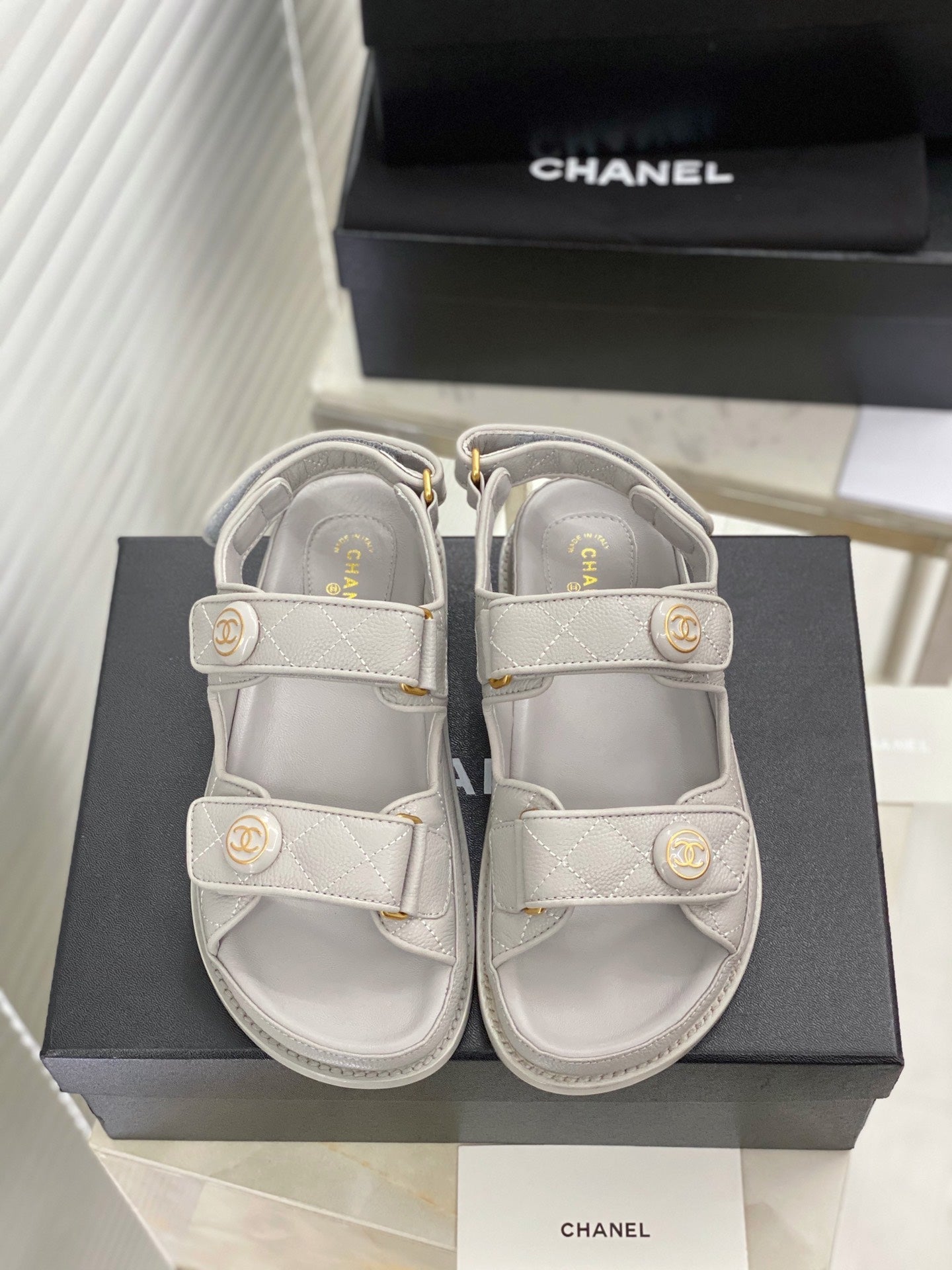 Luxury Shoes Sandals - CHL - 1003