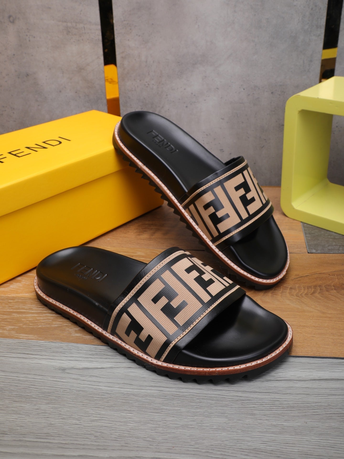 Luxury Shoes - FED - 532