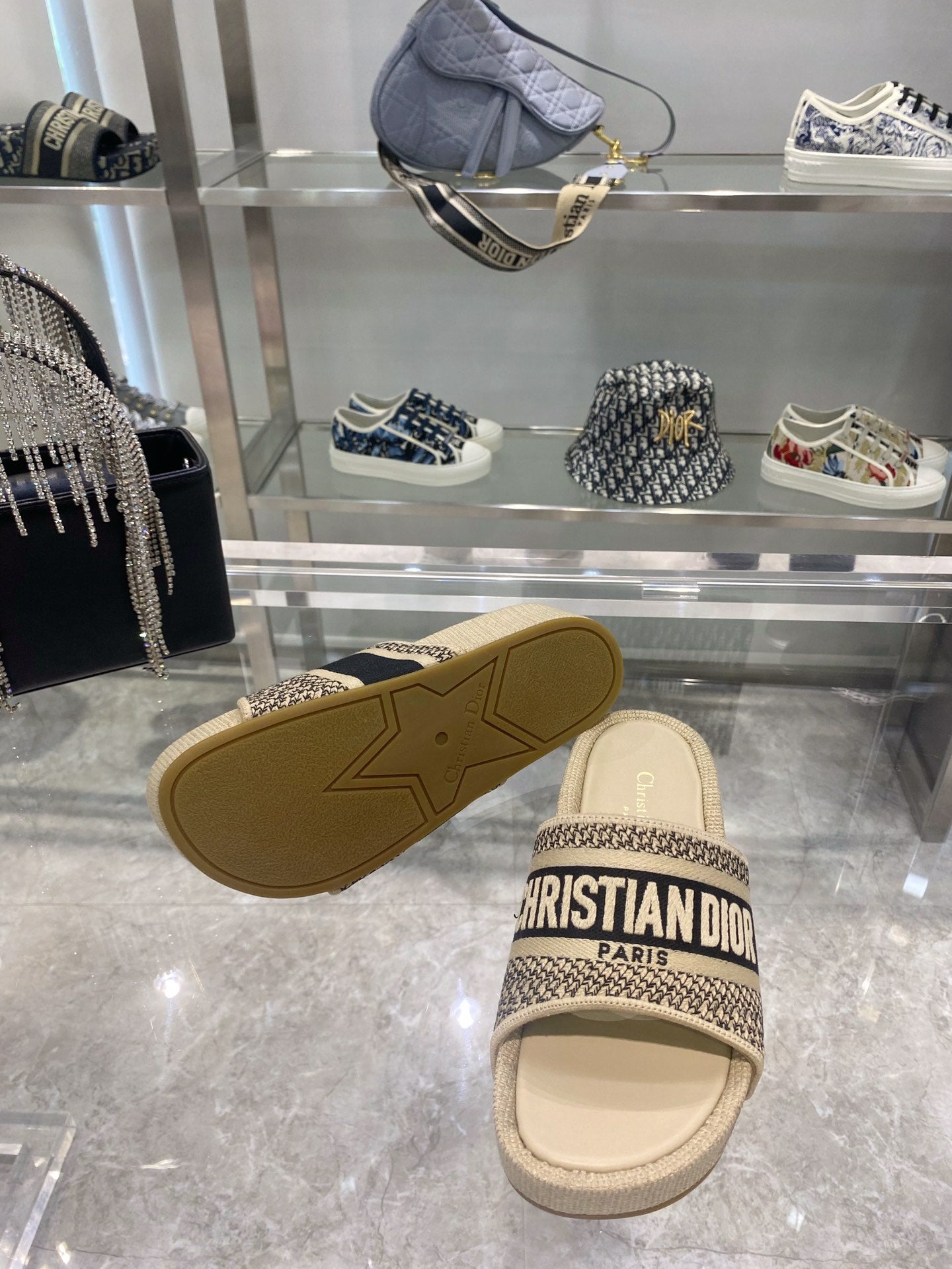Luxury Shoes - DIR - 379