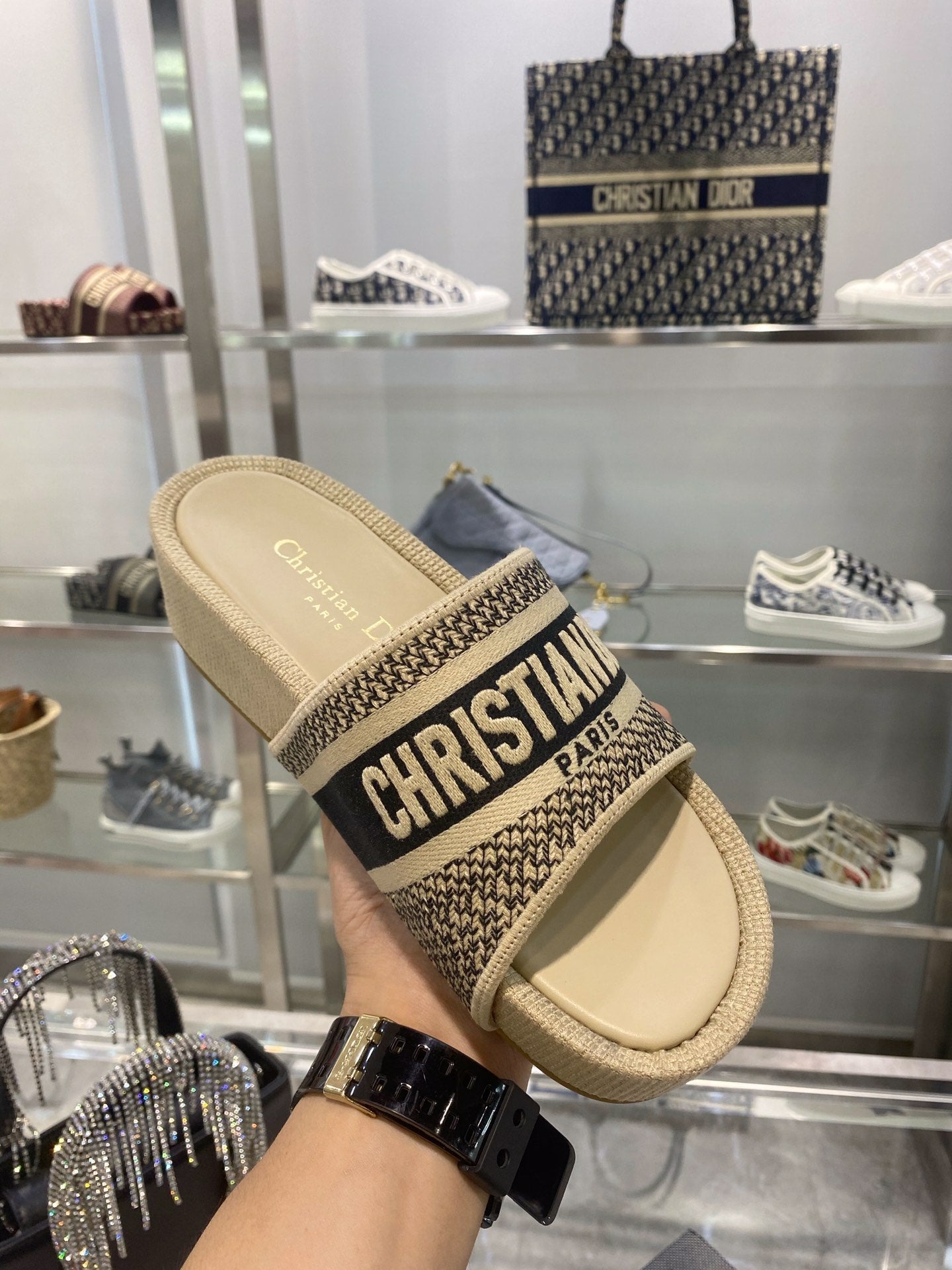 Luxury Shoes - DIR - 379