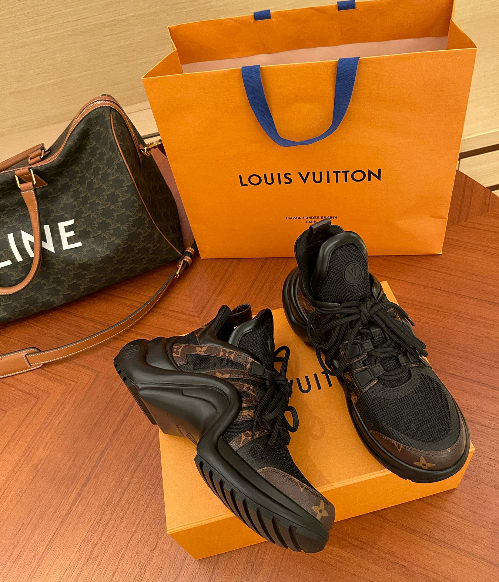 Luxury Shoes - LU-V - 1129