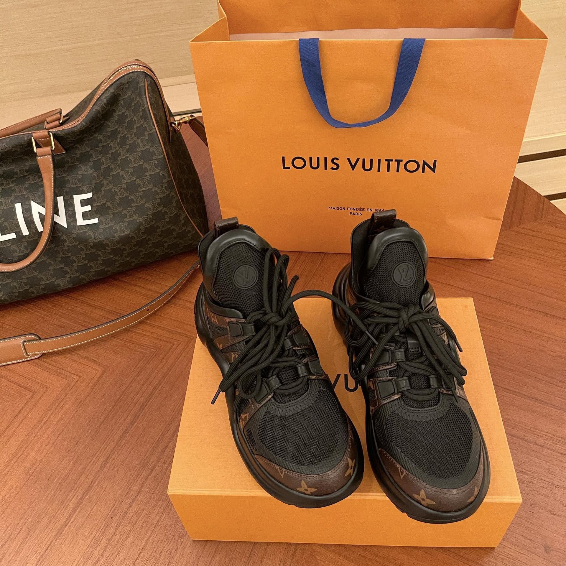 Luxury Shoes - LU-V - 1129