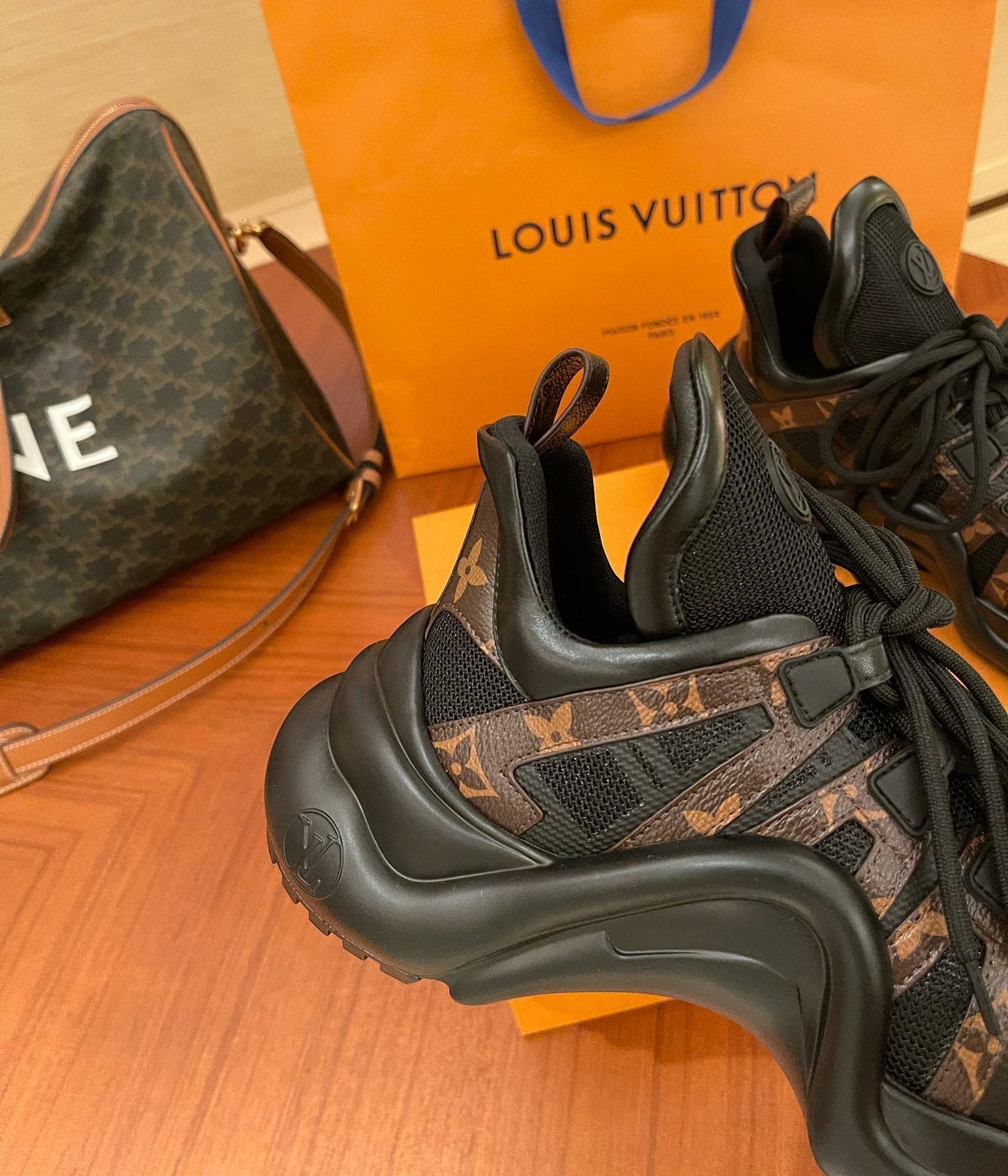 Luxury Shoes - LU-V - 1129