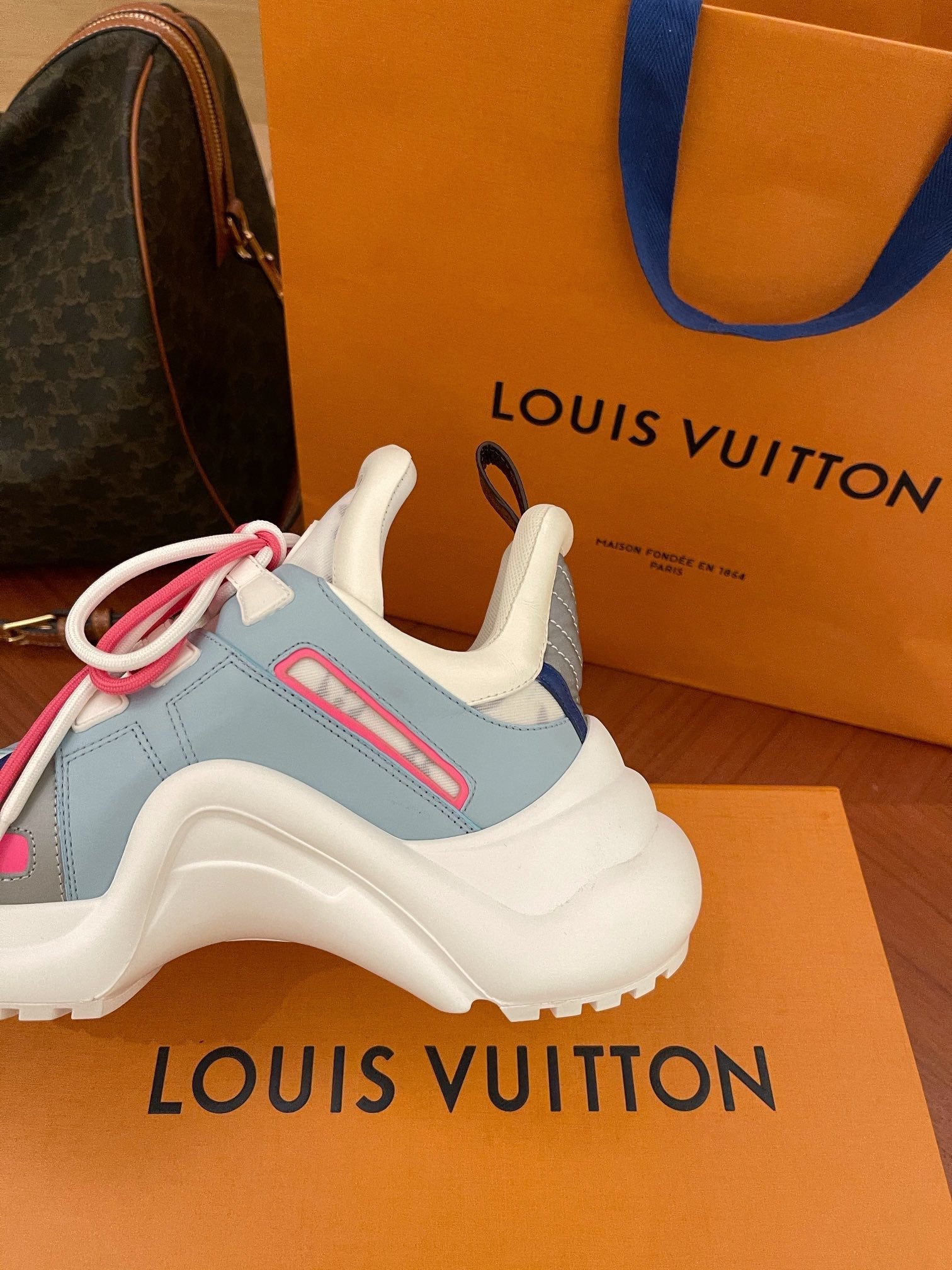 Luxury Shoes - LU-V - 1140