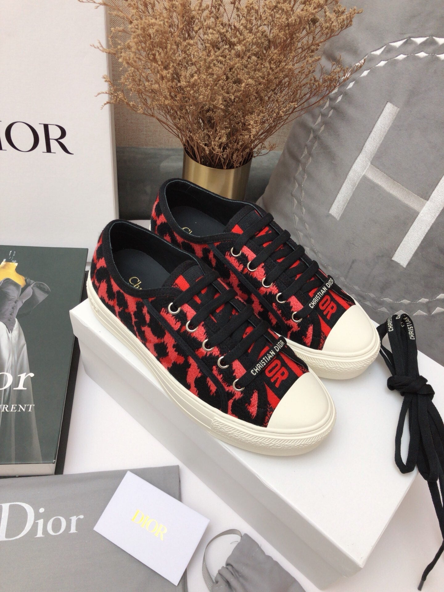 Luxury Shoes - DIR - 1352