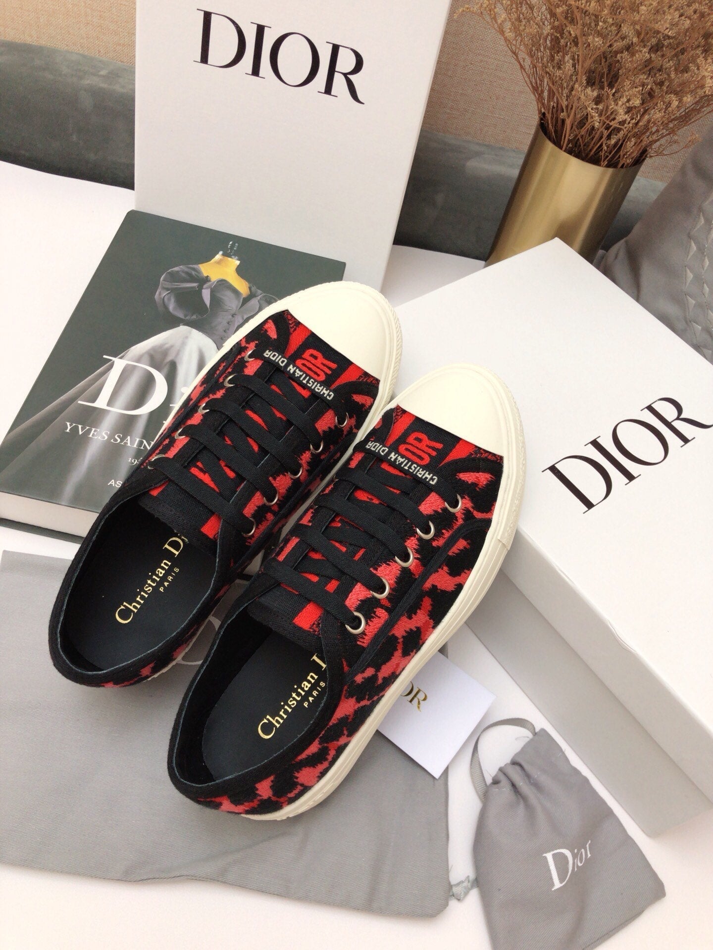 Luxury Shoes - DIR - 1352