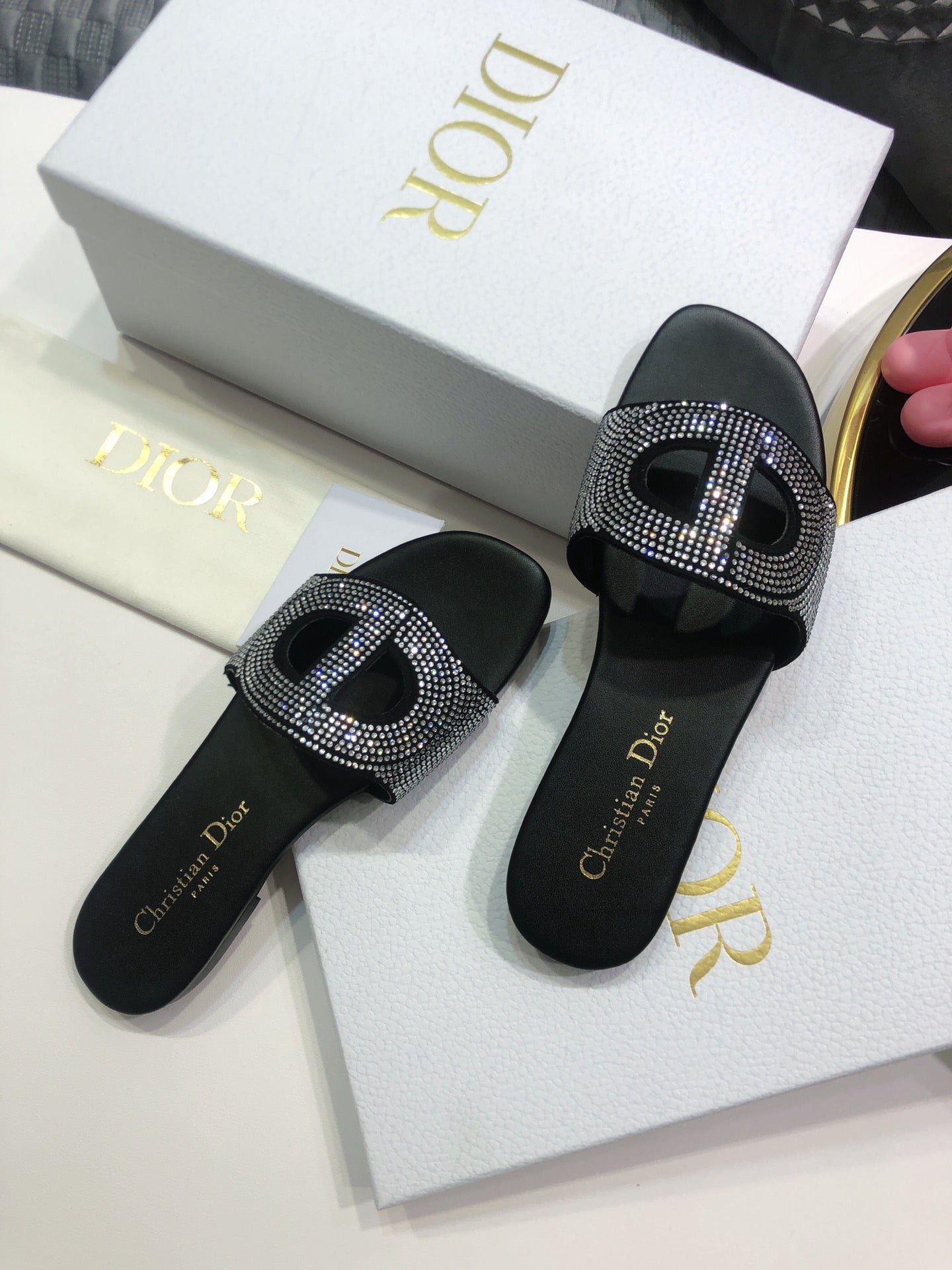 Luxury Shoes - DIR - 678
