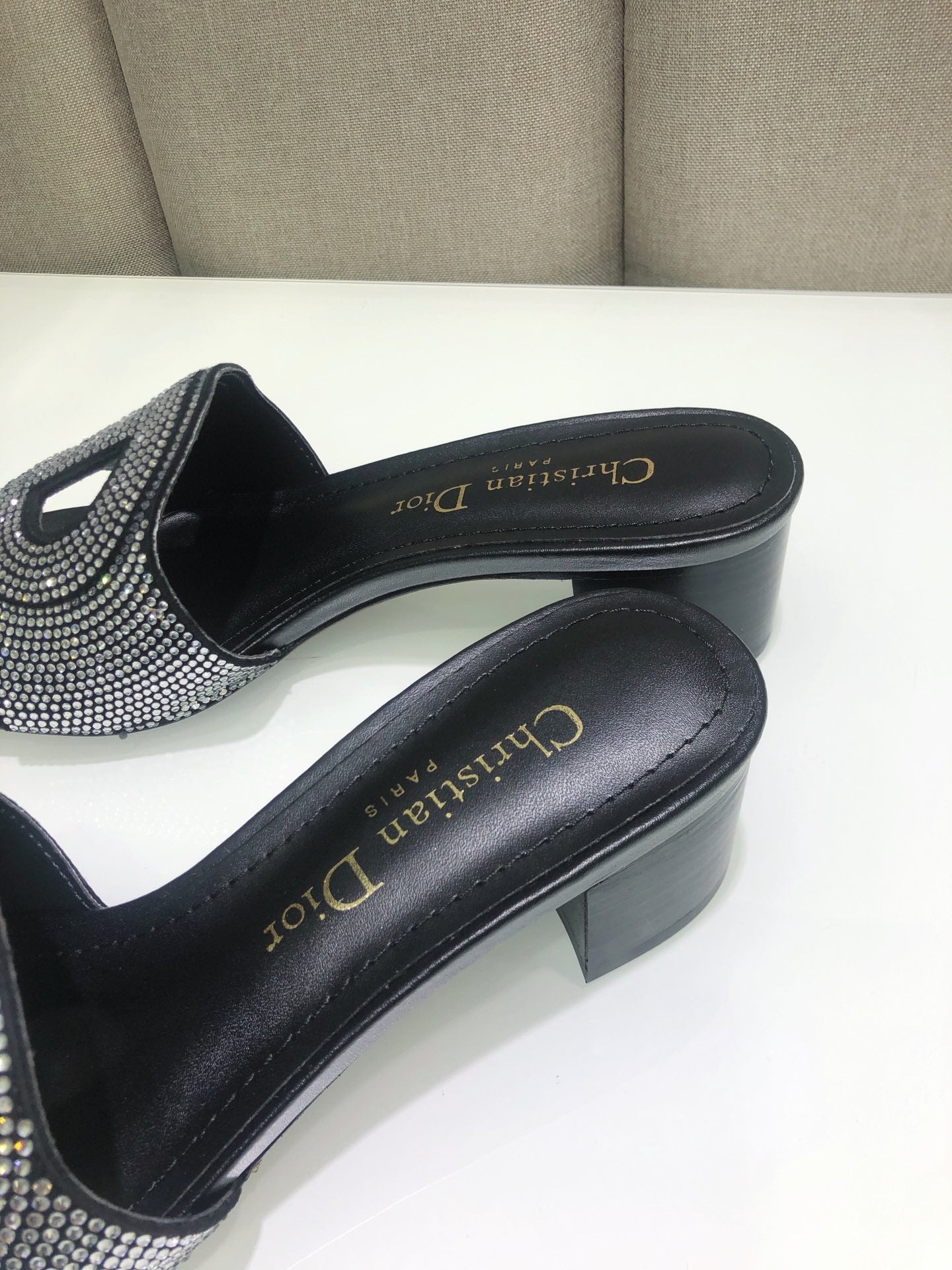 Luxury Shoes - DIR - 679