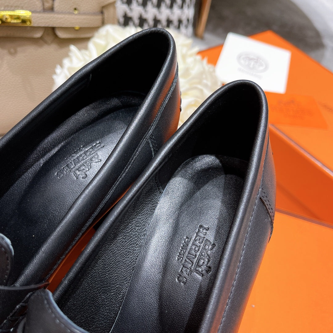 Luxury Shoes - HMS - 551