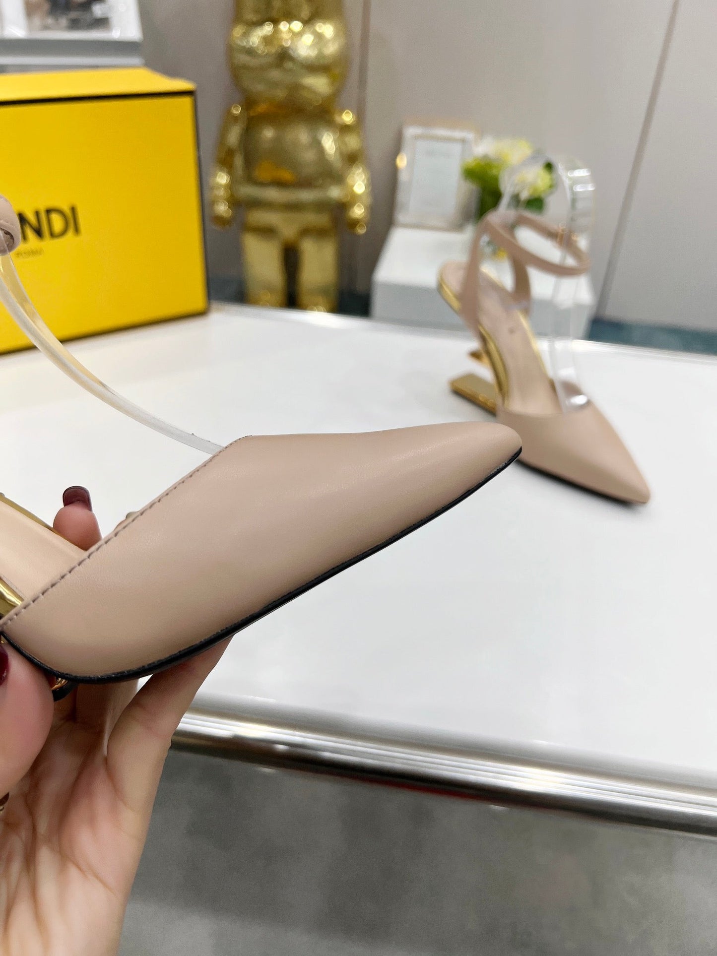 Luxury Shoes - FED - 691