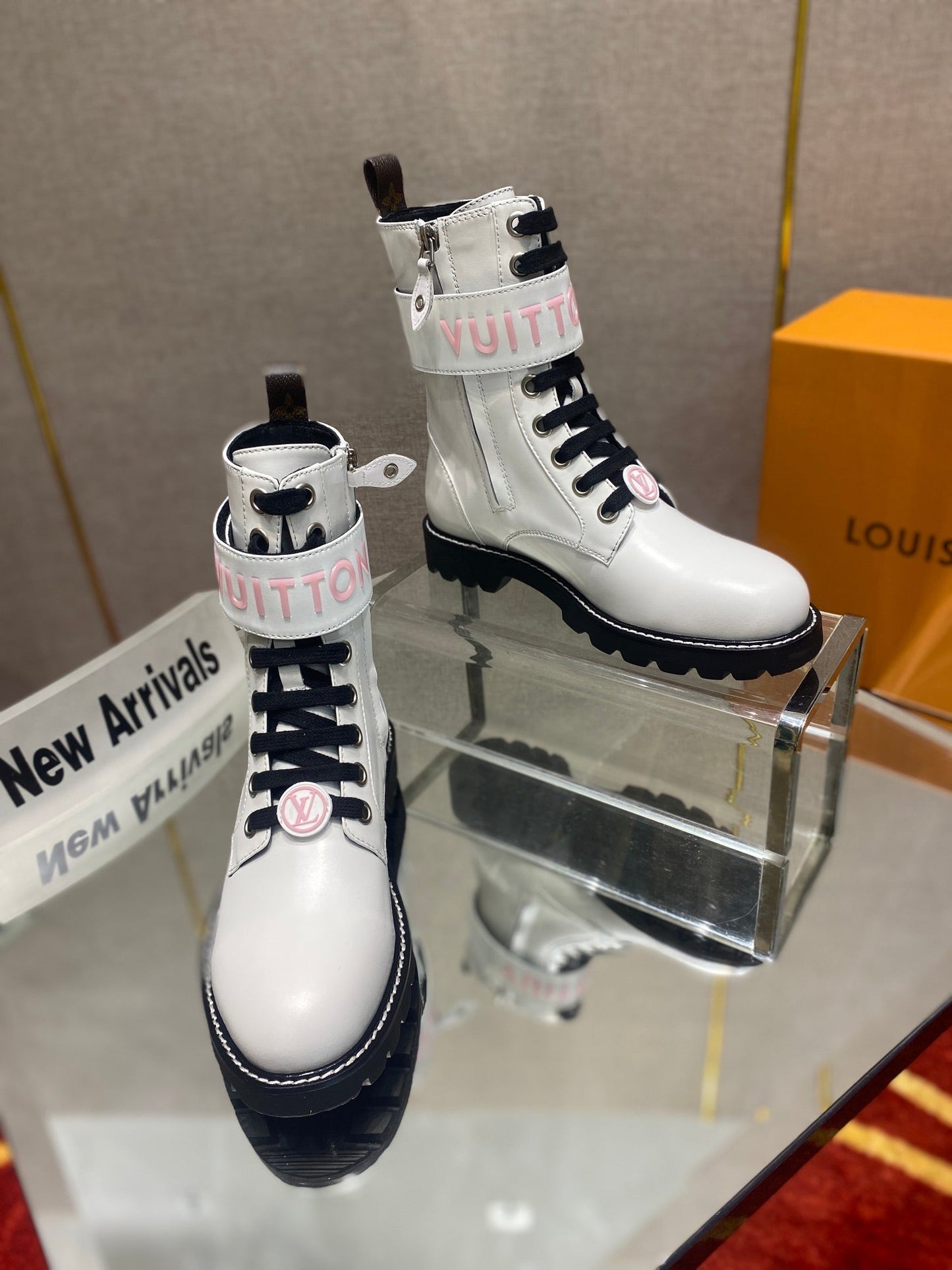 Luxury Shoes - LU-V - 433