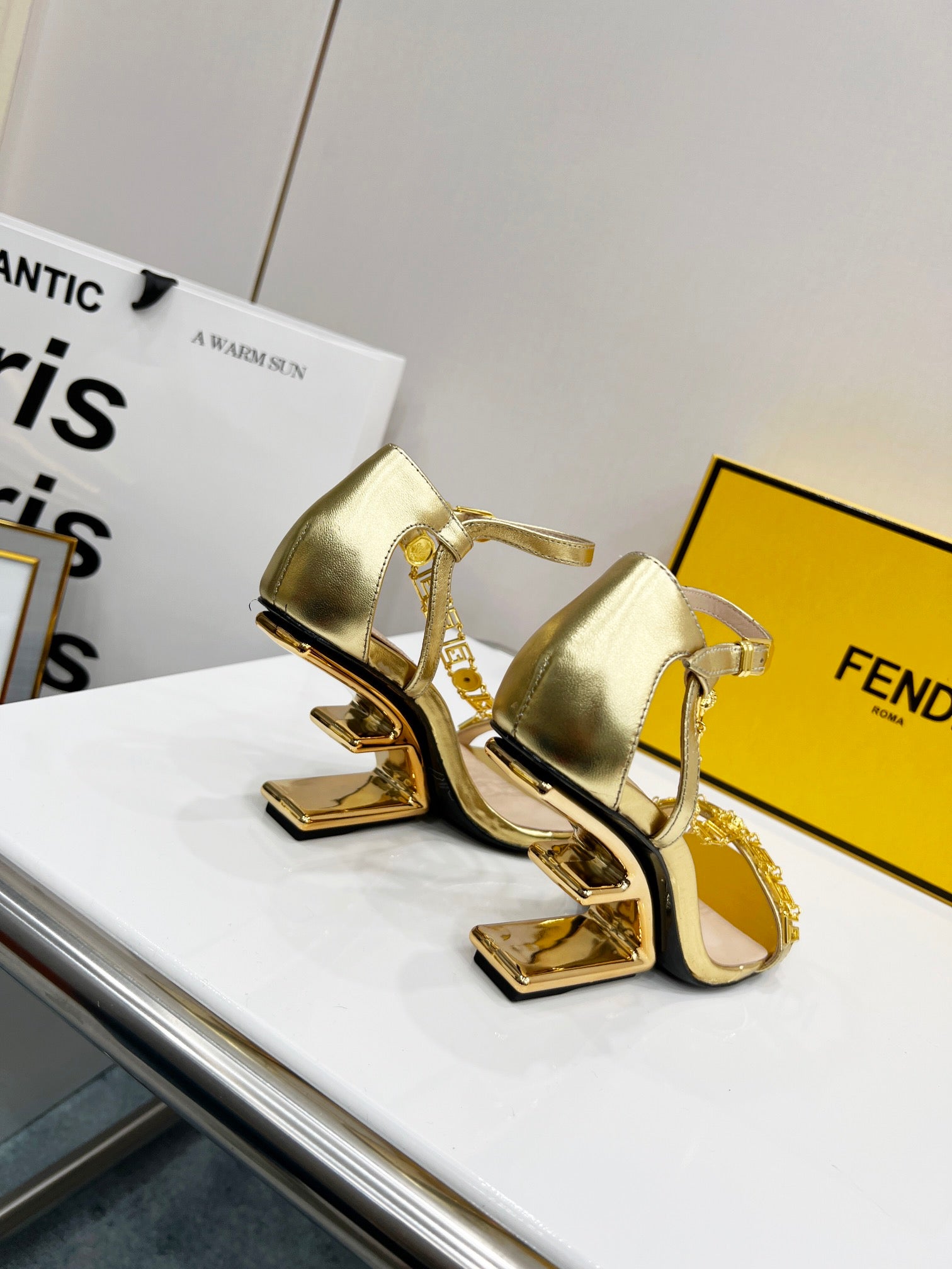 Luxury Shoes - FED - 678