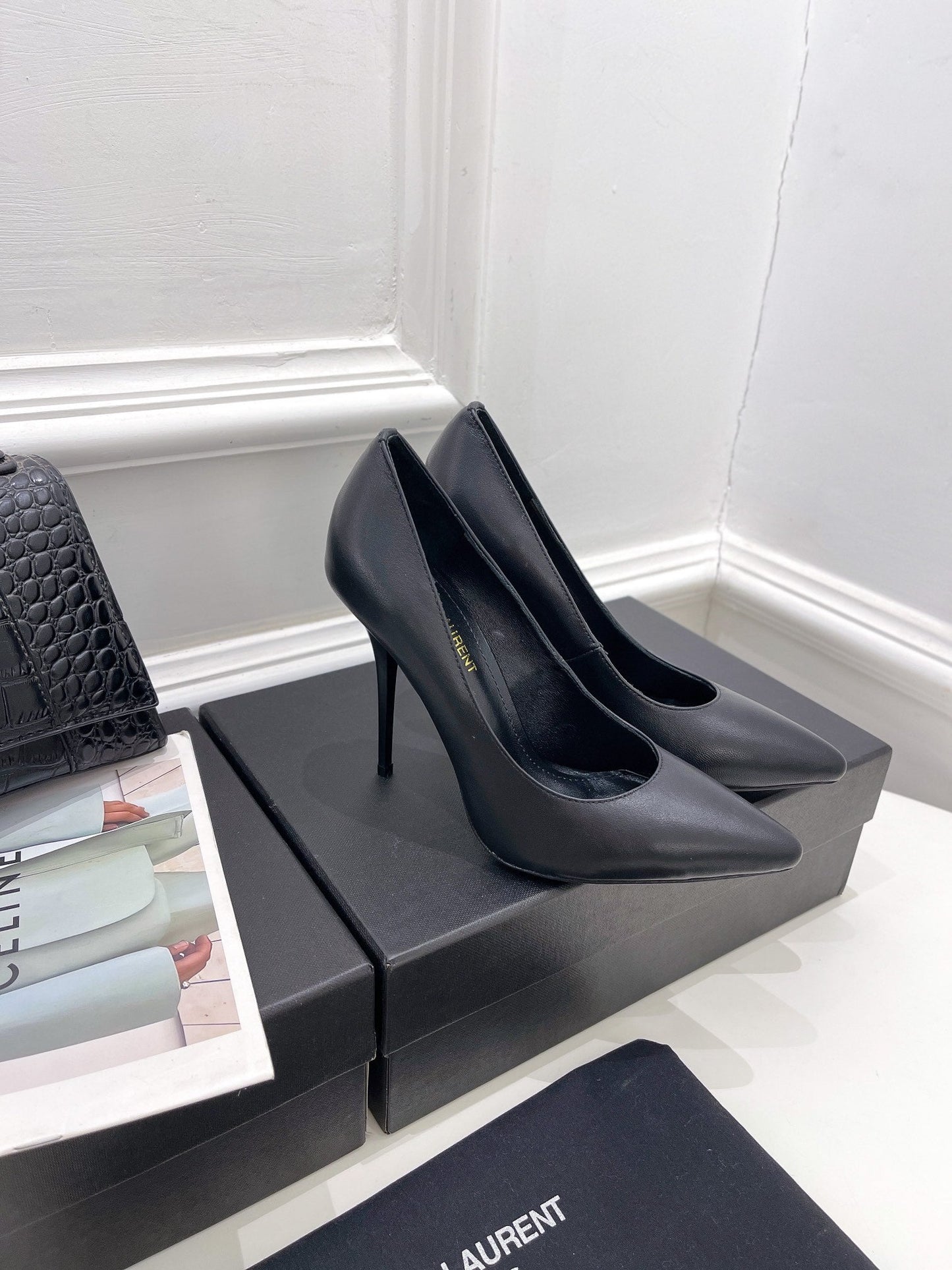 Luxury Shoes Sandals - SL - 521